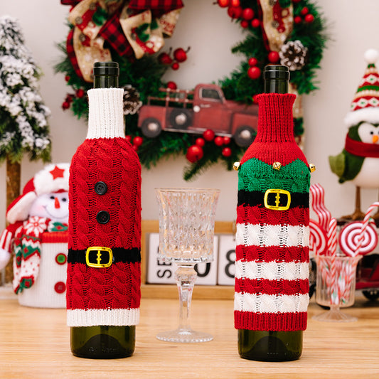 2-Piece Cable-Knit Wine Bottle Covers | Curated