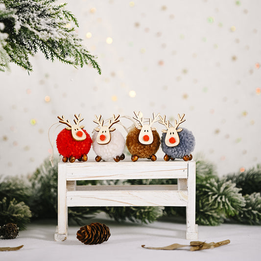 4-Piece Reindeer Hanging Widgets | Curated