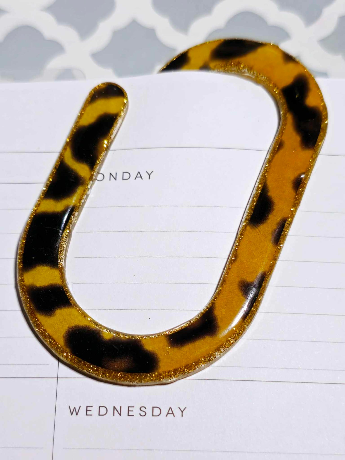 Jumbo Paper Clip Bookmark | Leopard Glitter