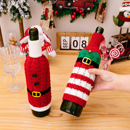 2-Piece Cable-Knit Wine Bottle Covers | Curated